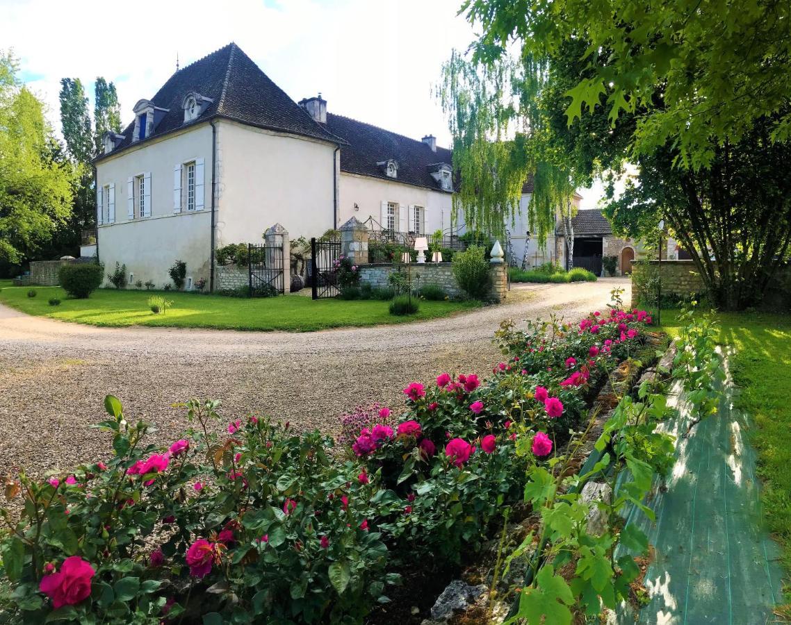 Bed and Breakfast Domaine Pont Juillet Fontaines  Экстерьер фото