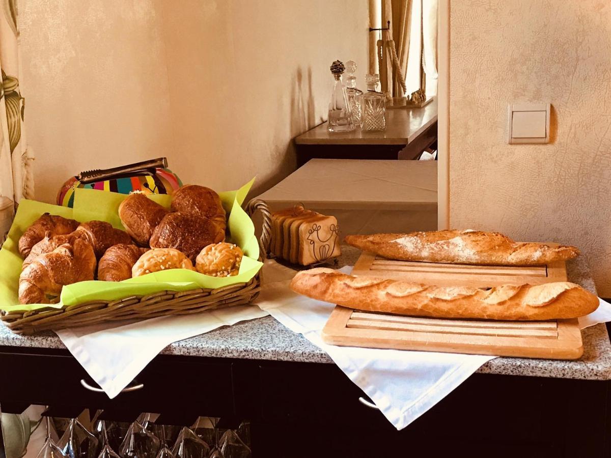 Bed and Breakfast Domaine Pont Juillet Fontaines  Экстерьер фото